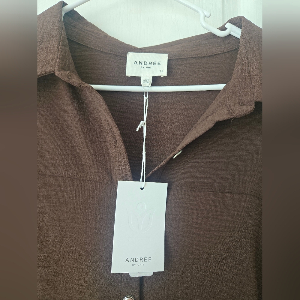 Andree Oversized Brown Button-Up Shirt Size 1x Nwt - Picture 3 of 3